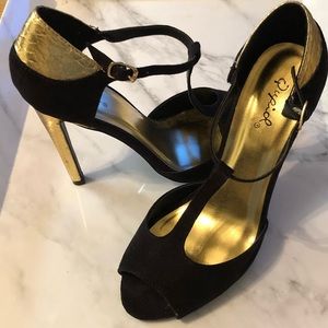 Qupid gold and black heels